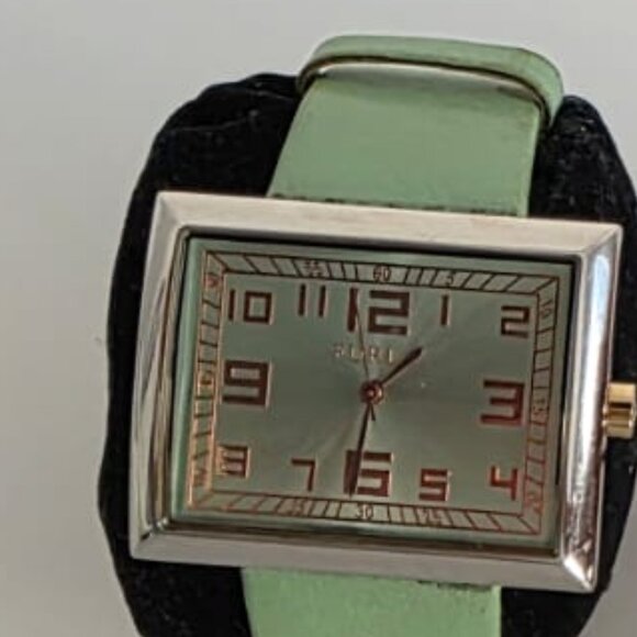 FURLA WATCH! - Picture 10 of 10